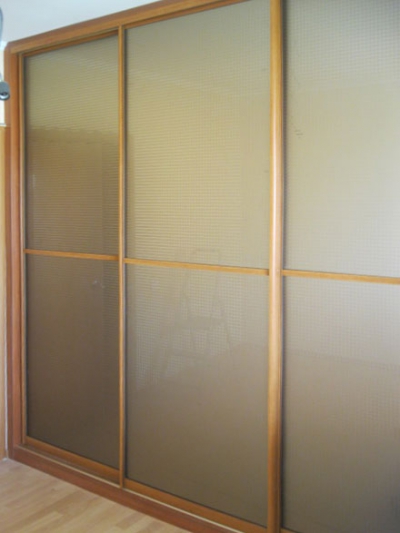 Шкаф-купе трехдверный с наполнением